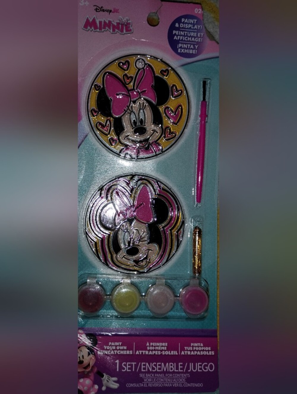 Kids' Minnie Mouse Sun Catchers: Paint Your Own